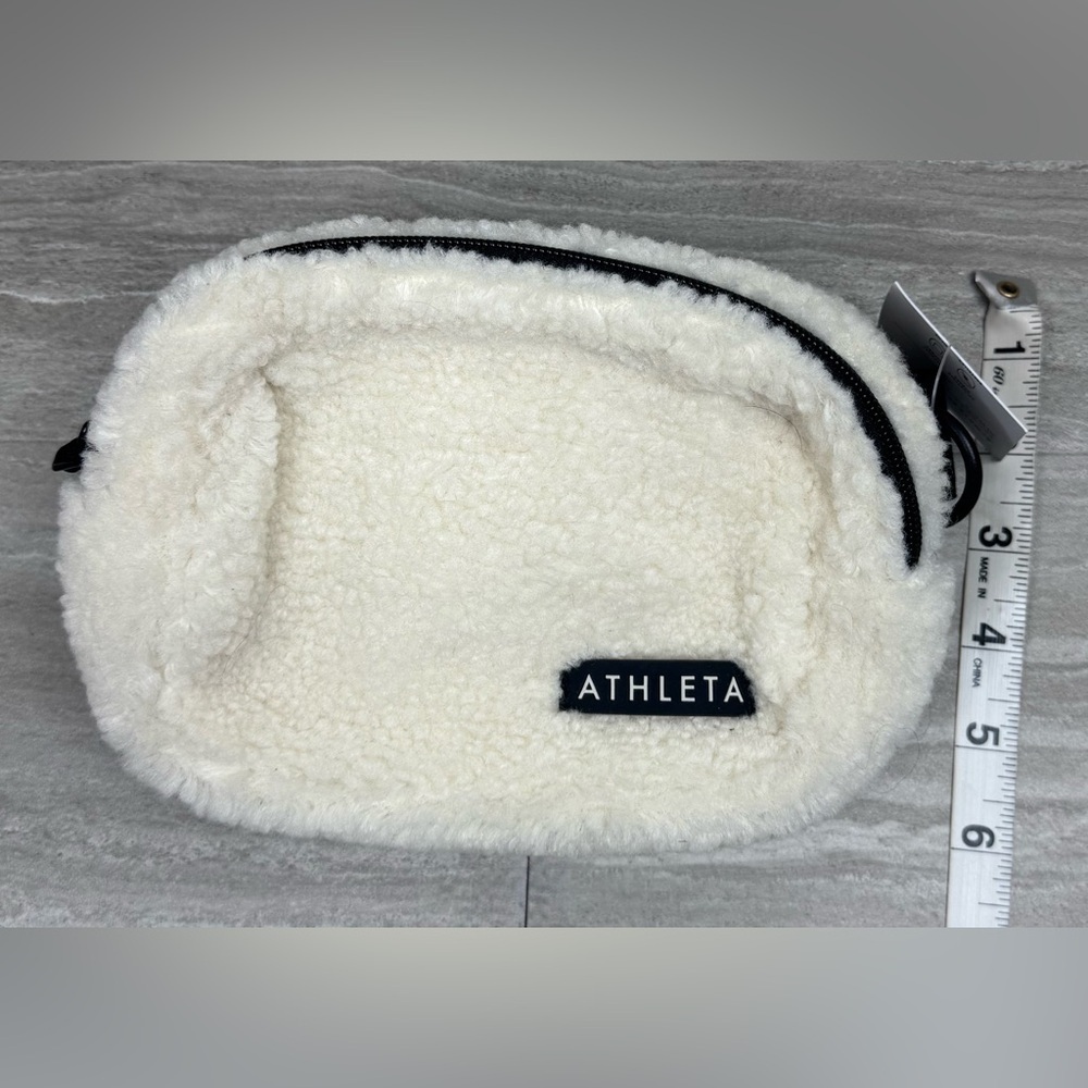 NWT Althleta Girl Always Bone Shearling Belt Bag - Picture 8 of 12